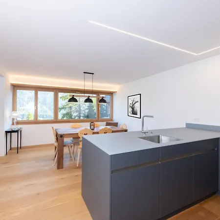 New! Exclusive 3min To Chantarella Bahn Apartment St. Moritz