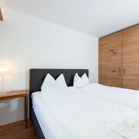 New! Exclusive 3min To Chantarella Bahn Apartment