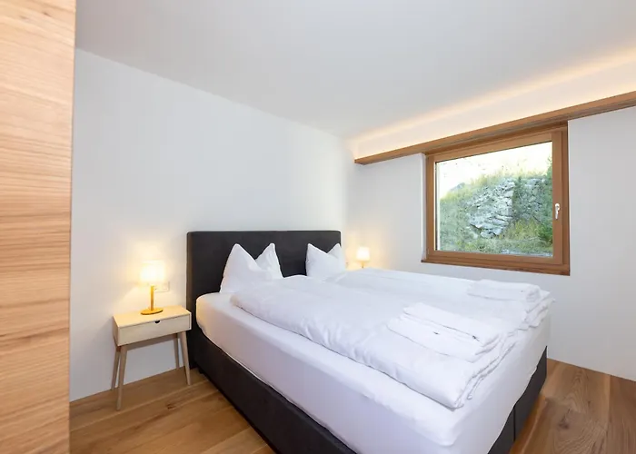 New! Exclusive 3min To Chantarella Bahn *